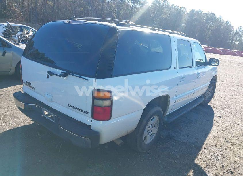 Photo 4 of 2004 Chevrolet Suburban 1500 LT (VIN 3GNEC16Z94G112443)