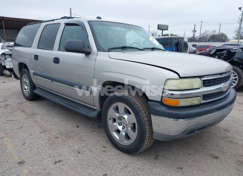 2004 Chevrolet Suburban 1500 LS (VIN 3GNEC16Z94G210873) main photo