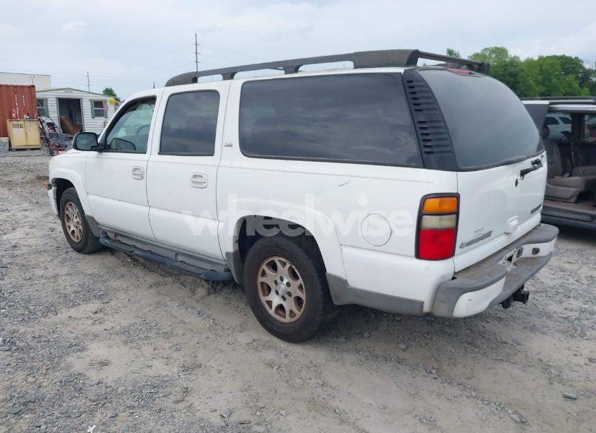 Photo 3 of 2005 Chevrolet Suburban 1500 Z71 (VIN 3GNEC16Z95G230686)