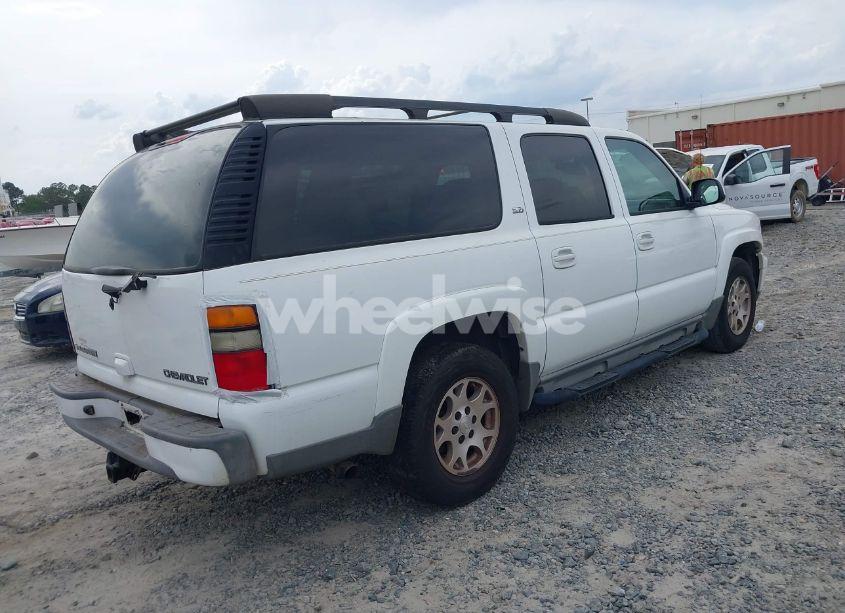 Photo 4 of 2005 Chevrolet Suburban 1500 Z71 (VIN 3GNEC16Z95G230686)