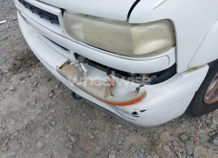 Photo 6 of 2005 Chevrolet Suburban 1500 Z71 (VIN 3GNEC16Z95G230686)