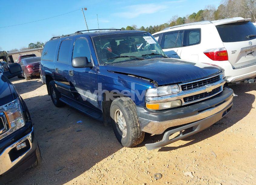 2002 Chevrolet Suburban 1500 LS (VIN 3GNEC16ZX2G275244) main photo