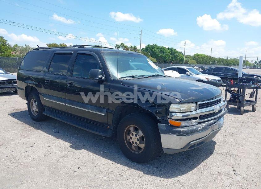 2003 Chevrolet Suburban 1500 LT (VIN 3GNEC16ZX3G334147) main photo