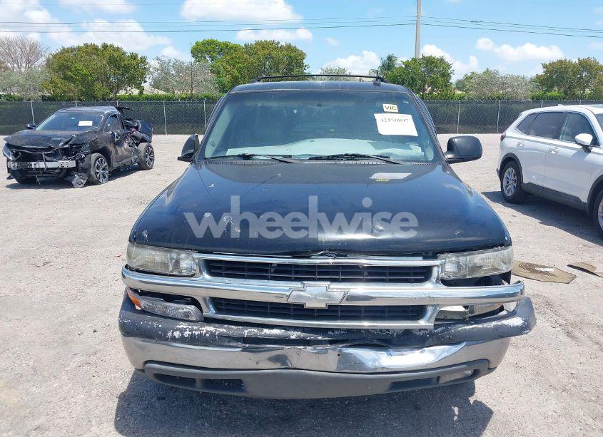 Photo 12 of 2003 Chevrolet Suburban 1500 LT (VIN 3GNEC16ZX3G334147)