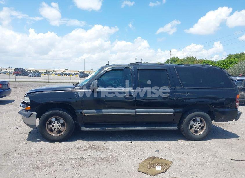 Photo 14 of 2003 Chevrolet Suburban 1500 LT (VIN 3GNEC16ZX3G334147)
