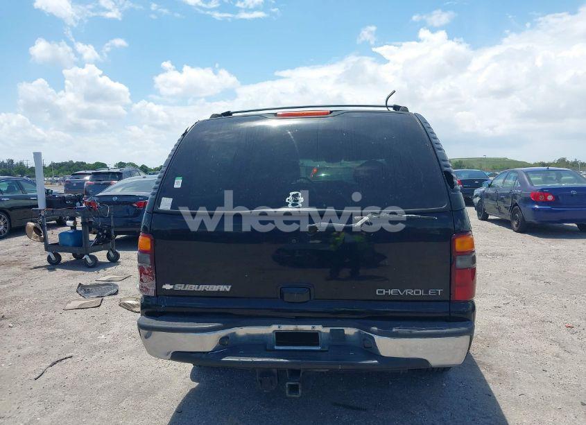 Photo 16 of 2003 Chevrolet Suburban 1500 LT (VIN 3GNEC16ZX3G334147)