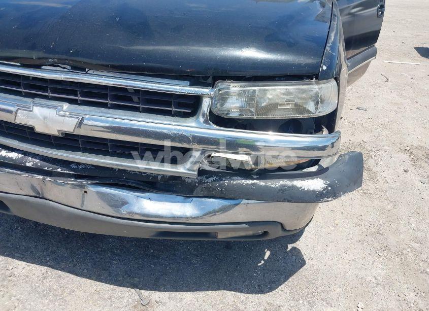 Photo 6 of 2003 Chevrolet Suburban 1500 LT (VIN 3GNEC16ZX3G334147)