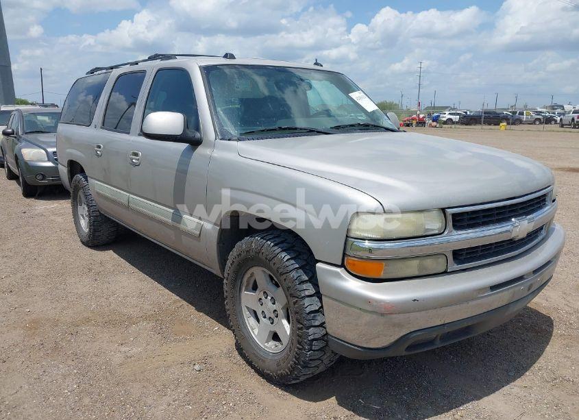 2005 Chevrolet Suburban 1500 LT (VIN 3GNEC16ZX5G140284) main photo