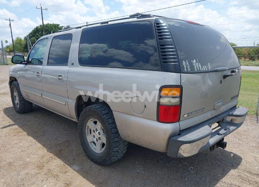 Photo 3 of 2005 Chevrolet Suburban 1500 LT (VIN 3GNEC16ZX5G140284)