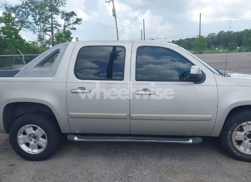 Photo 13 of 2009 Chevrolet Avalanche 1500 LT2 (VIN 3GNEC22099G122135)