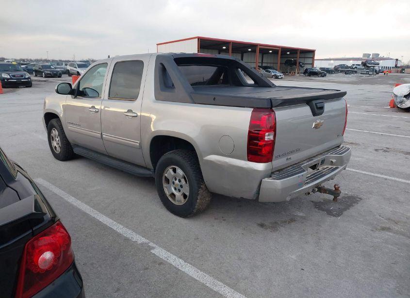 Photo 3 of 2009 Chevrolet Avalanche 1500 LT1 (VIN 3GNEC220X9G216430)