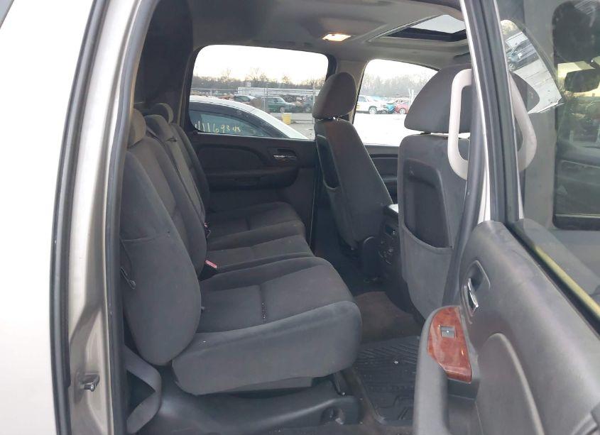 Photo 8 of 2009 Chevrolet Avalanche 1500 LT1 (VIN 3GNEC220X9G216430)