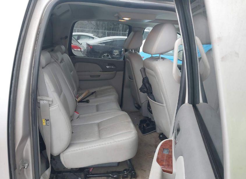 Photo 8 of 2007 Chevrolet Avalanche 1500 LT (VIN 3GNEK12307G108855)