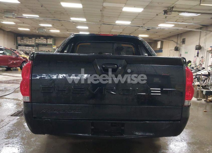 Photo 16 of 2004 Chevrolet Avalanche 1500 (VIN 3GNEK12T04G300546)