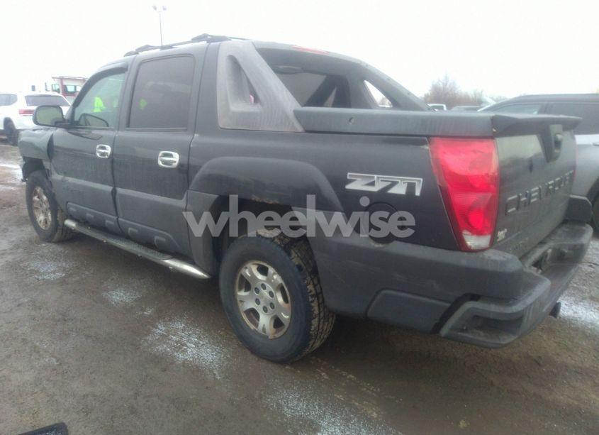 Photo 3 of 2004 Chevrolet Avalanche 1500 (VIN 3GNEK12T14G329215)