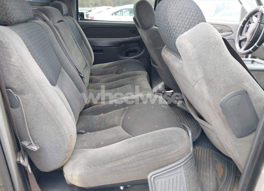 Photo 8 of 2004 Chevrolet Avalanche 1500 (VIN 3GNEK12T24G147409)