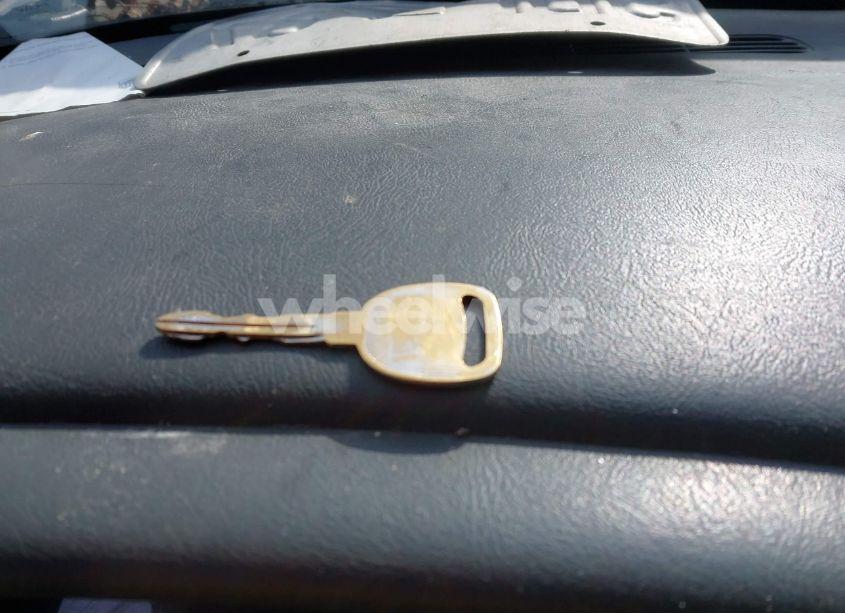 Photo 11 of 2004 Chevrolet Avalanche 1500 (VIN 3GNEK12T24G219905)