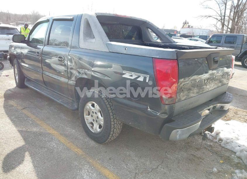 Photo 3 of 2004 Chevrolet Avalanche 1500 (VIN 3GNEK12T24G219905)