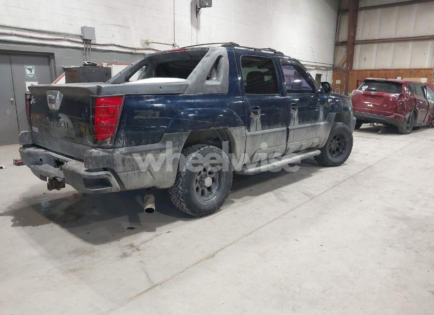 Photo 4 of 2004 Chevrolet Avalanche 1500 (VIN 3GNEK12T34G281619)