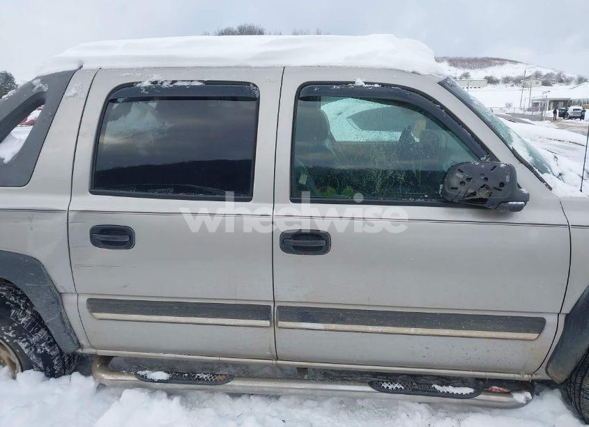 Photo 14 of 2004 Chevrolet Avalanche 1500 (VIN 3GNEK12T34G333377)