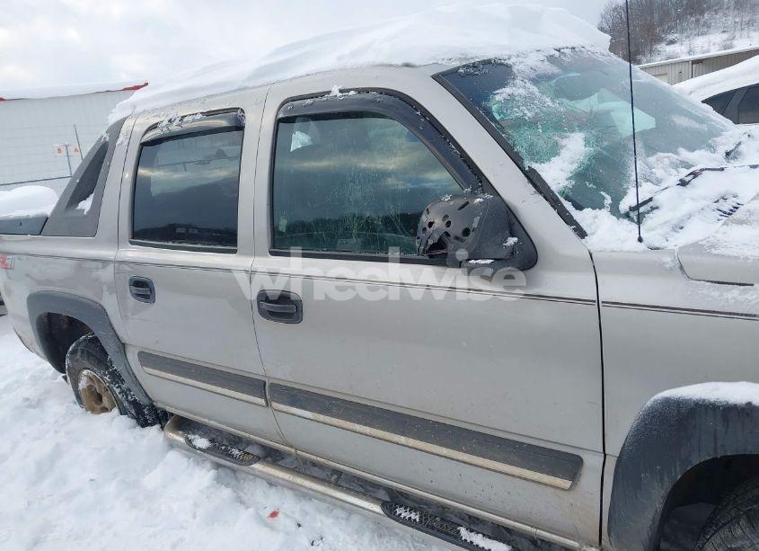 Photo 6 of 2004 Chevrolet Avalanche 1500 (VIN 3GNEK12T34G333377)