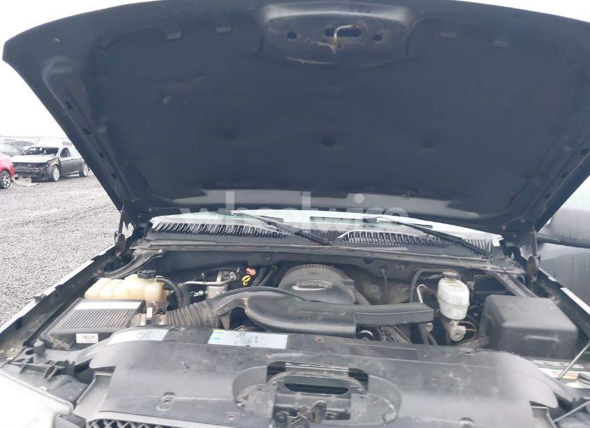 Photo 10 of 2004 Chevrolet Avalanche 1500 (VIN 3GNEK12T34G335887)