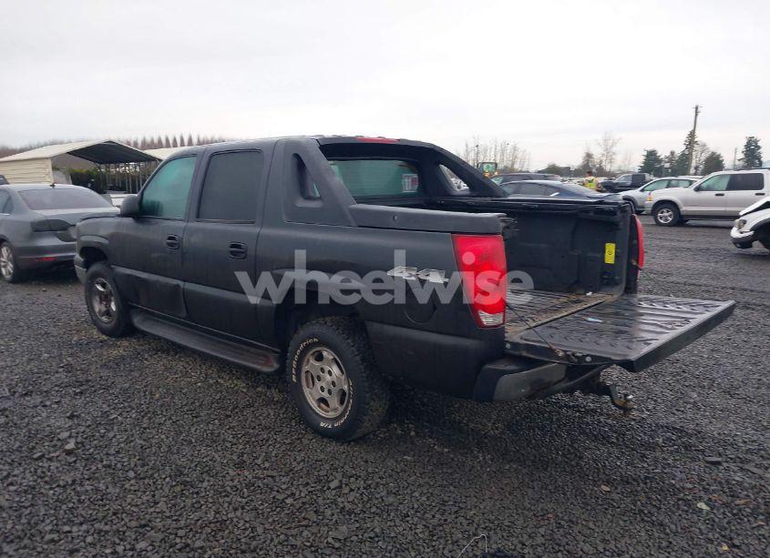 Photo 3 of 2004 Chevrolet Avalanche 1500 (VIN 3GNEK12T34G335887)