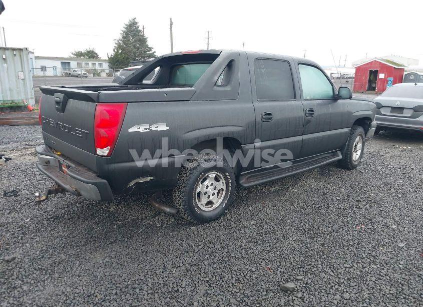 Photo 4 of 2004 Chevrolet Avalanche 1500 (VIN 3GNEK12T34G335887)