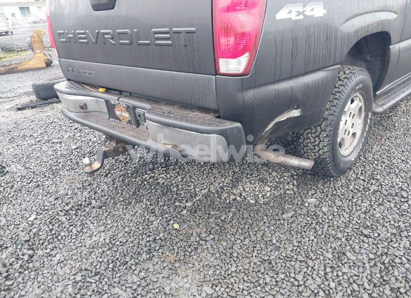 Photo 6 of 2004 Chevrolet Avalanche 1500 (VIN 3GNEK12T34G335887)