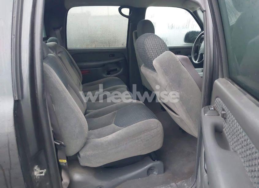 Photo 8 of 2004 Chevrolet Avalanche 1500 (VIN 3GNEK12T34G335887)