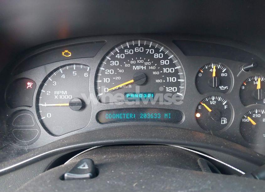 Photo 7 of 2004 Chevrolet Avalanche 1500 (VIN 3GNEK12T64G181370)