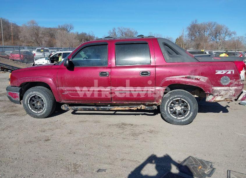 Photo 15 of 2004 Chevrolet Avalanche 1500 (VIN 3GNEK12T64G285793)