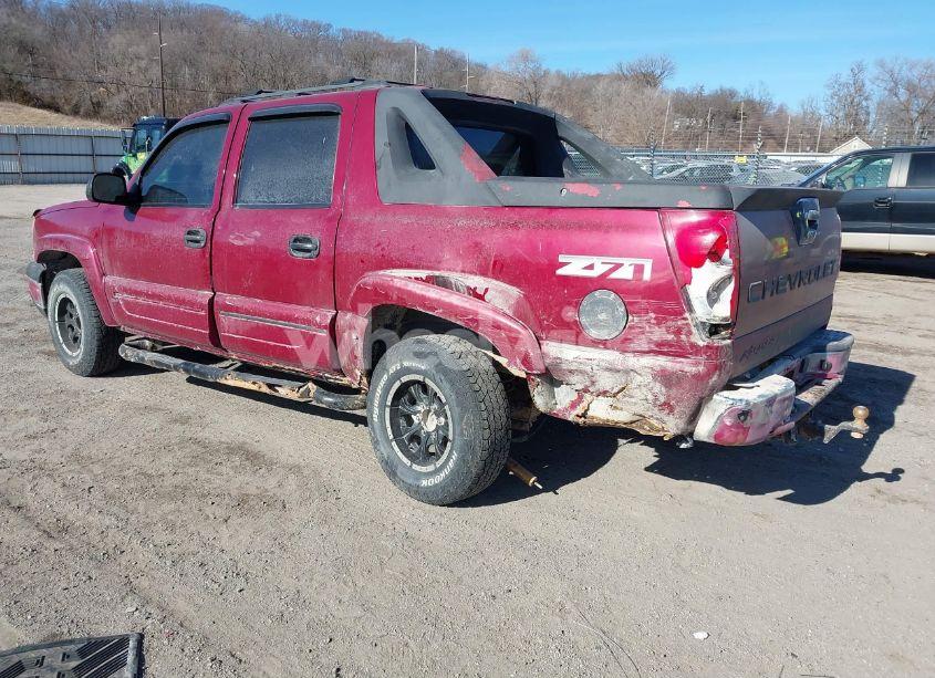 Photo 3 of 2004 Chevrolet Avalanche 1500 (VIN 3GNEK12T64G285793)