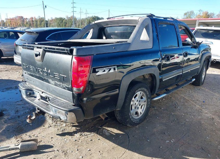 Photo 4 of 2004 Chevrolet Avalanche 1500 (VIN 3GNEK12T74G142478)