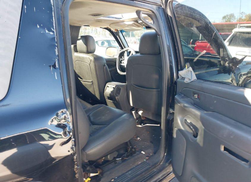 Photo 8 of 2004 Chevrolet Avalanche 1500 (VIN 3GNEK12T74G142478)