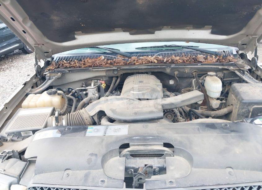 Photo 10 of 2004 Chevrolet Avalanche 1500 (VIN 3GNEK12T74G334998)