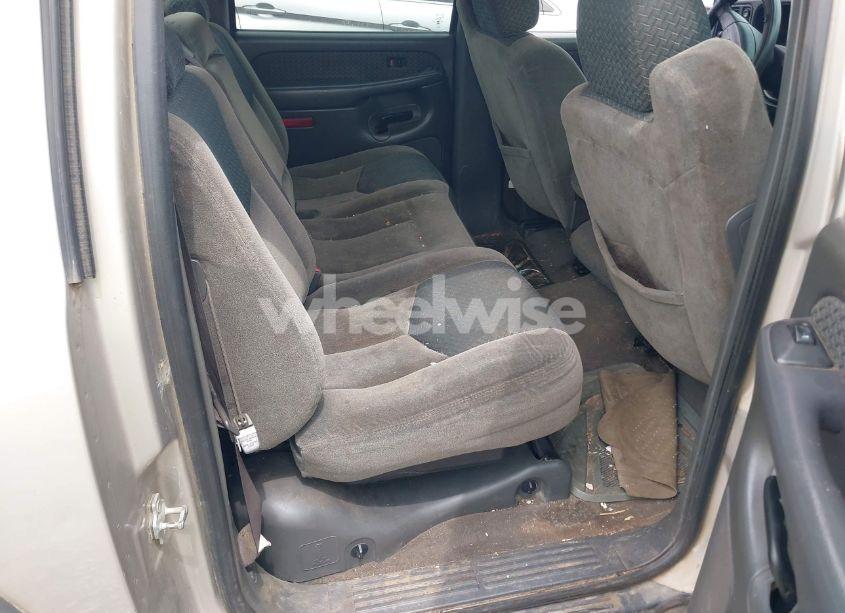 Photo 8 of 2004 Chevrolet Avalanche 1500 (VIN 3GNEK12T74G334998)