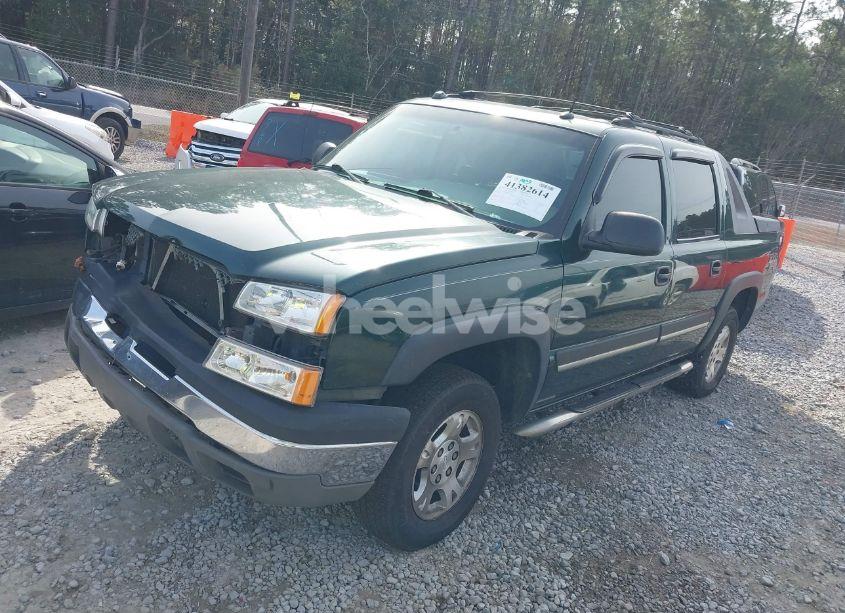 Photo 2 of 2004 Chevrolet Avalanche 1500 (VIN 3GNEK12T94G206746)