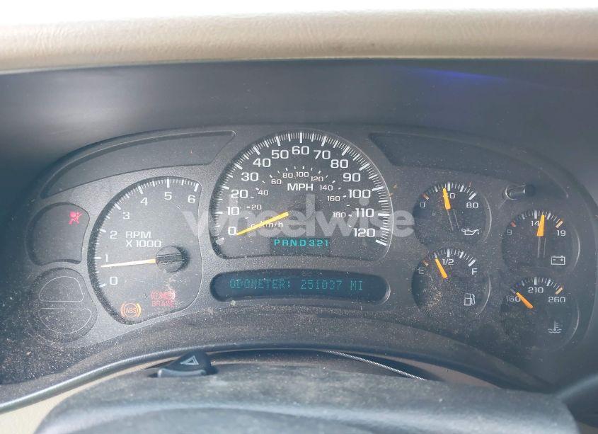 Photo 7 of 2004 Chevrolet Avalanche 1500 (VIN 3GNEK12T94G206746)