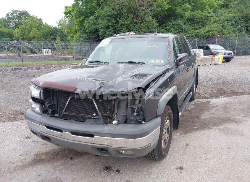 Photo 6 of 2004 Chevrolet Avalanche 1500 (VIN 3GNEK12T94G216824)