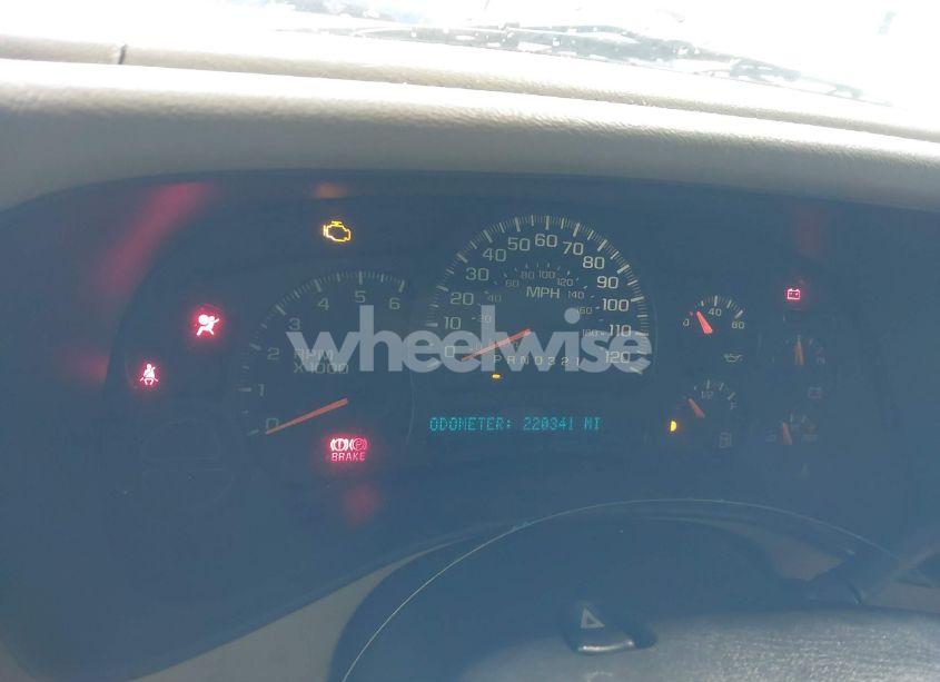 Photo 15 of 2004 Chevrolet Avalanche 1500 (VIN 3GNEK12TX4G168220)