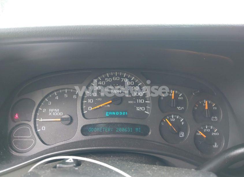 Photo 7 of 2004 Chevrolet Avalanche 1500 (VIN 3GNEK12TX4G226357)
