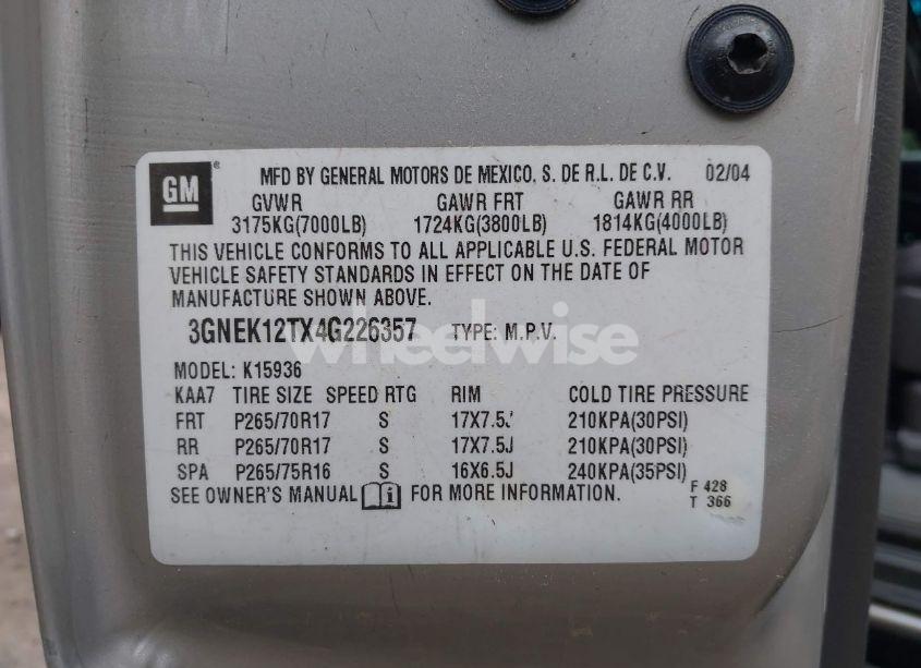 Photo 9 of 2004 Chevrolet Avalanche 1500 (VIN 3GNEK12TX4G226357)