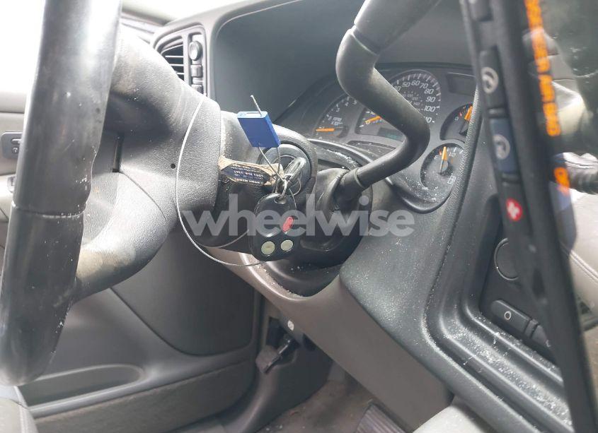 Photo 11 of 2005 Chevrolet Avalanche 1500 Z71 (VIN 3GNEK12Z05G260586)