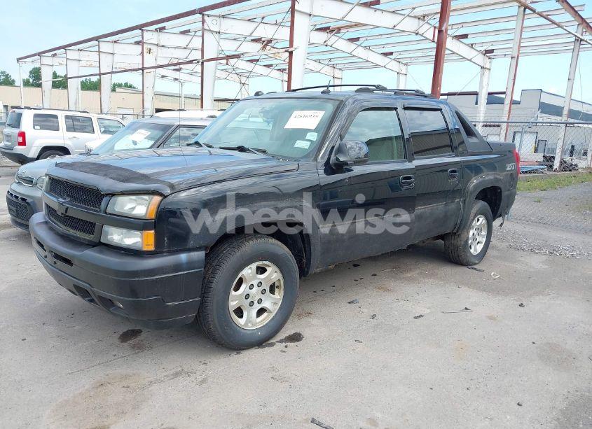 Photo 2 of 2005 Chevrolet Avalanche 1500 Z71 (VIN 3GNEK12Z25G222275)