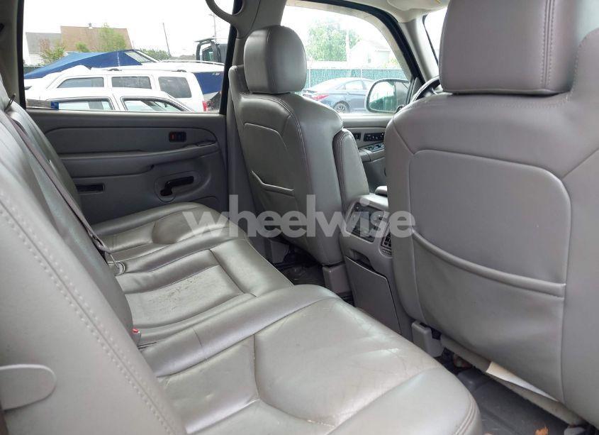 Photo 8 of 2005 Chevrolet Avalanche 1500 Z71 (VIN 3GNEK12Z25G222275)