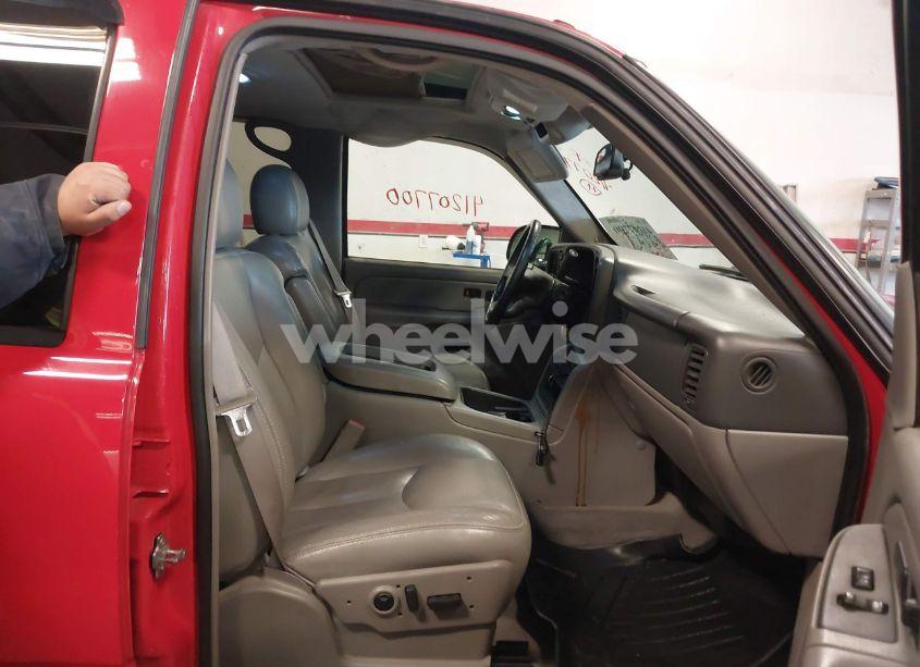 Photo 5 of 2005 Chevrolet Avalanche 1500 Z71 (VIN 3GNEK12Z35G131967)