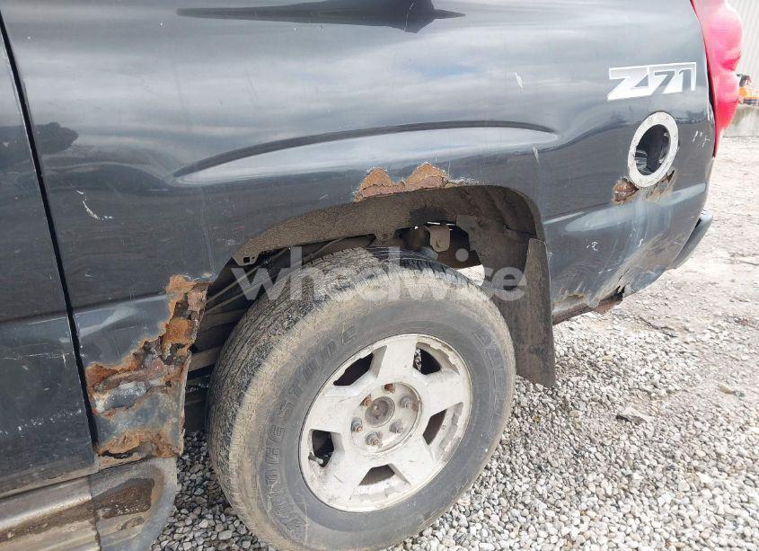 Photo 16 of 2005 Chevrolet Avalanche 1500 Z71 (VIN 3GNEK12Z55G213733)
