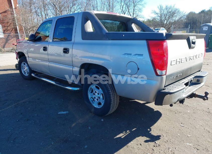 Photo 3 of 2006 Chevrolet Avalanche 1500 LS (VIN 3GNEK12Z56G242294)