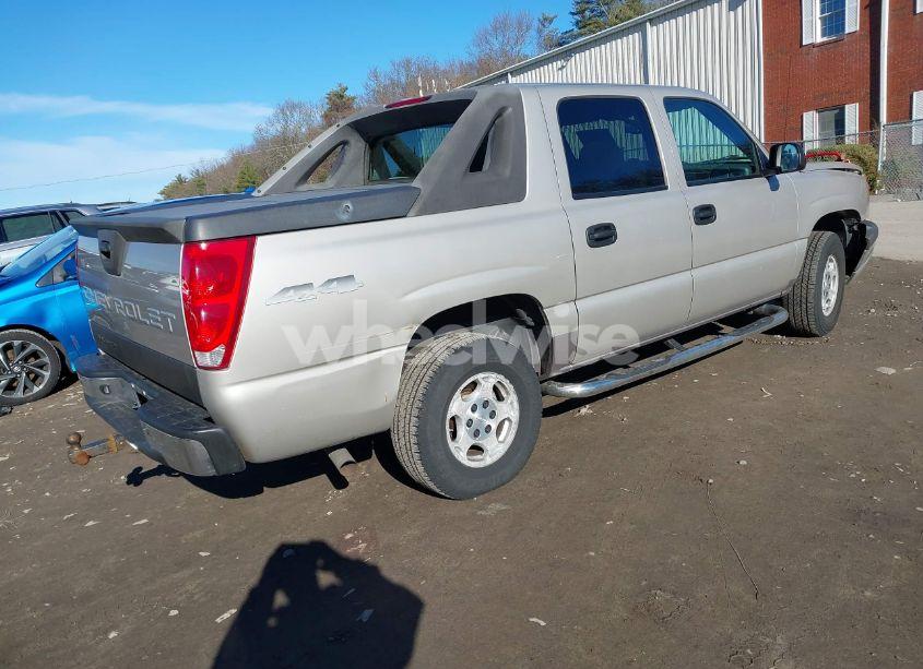Photo 4 of 2006 Chevrolet Avalanche 1500 LS (VIN 3GNEK12Z56G242294)